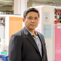 Controlling Power Employee Nat Shinsiripakorn's profile photo