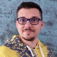 Mateusz Smykowski Email
