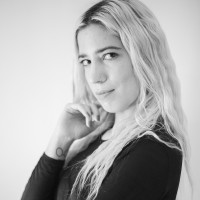 Giuliana Riveira Email