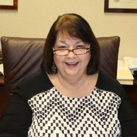 Vivian Yeatman Email & Phone Number