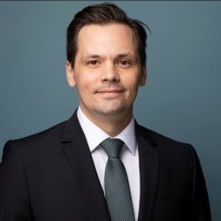 Hugo Schöllin Email