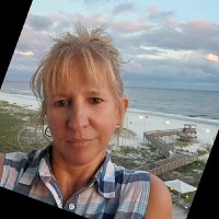Suzanne Carmichael Email & Phone Number