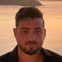 Wealth.com Employee Ari Shaposhnik's profile photo