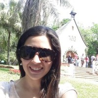 Fernanda Davalos Email