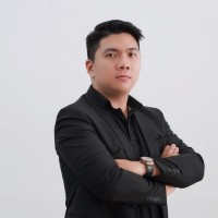 Kevin Nguyen Email