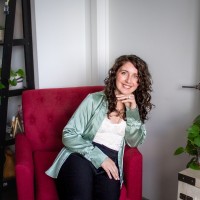 Wellness in Motion Boston Employee Cathryn Morris's profile photo