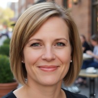 MEETOPTICS Employee Lena Frei's profile photo