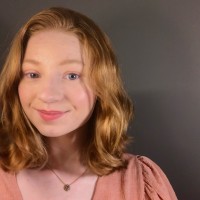 Lisa Eve Email