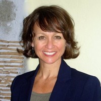 English League, Translations & Workforce Training Employee Danielle Pelletier's profile photo