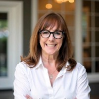 Coldwell Banker Hearthside, Realtors(r) Employee Stefanie Hahn's profile photo