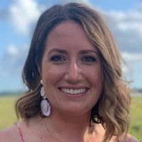 Floify Employee Emily Cadematori's profile photo