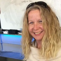 Kinetic Lighting Employee Jennifer Skinner's profile photo