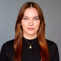 Search360 Employee Julia Swibes's profile photo