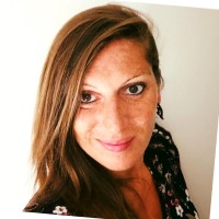 Elisa Alves Email