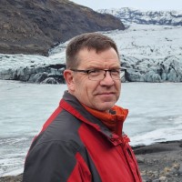 Robert Whitton Email & Phone Number