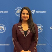 Radhika Mandhanya Email