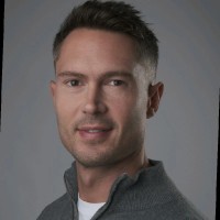Toby Giles Email