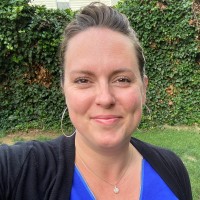 Bloomin' Blinds Employee Alicia Dinwiddie's profile photo
