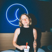 Luna Renouat Email