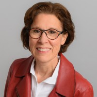 Zsuzsanna Ferenczy-Boyd Email & Phone Number