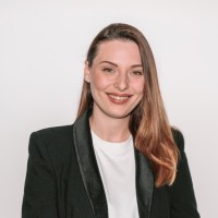 Kristína Sásiková Email