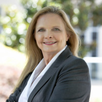 Competitive Edge Realty Employee Cheri Avery's profile photo