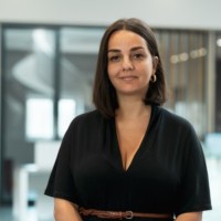 Nicole Zahra Navarro Email