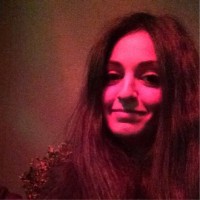 Ellie Jacobs Email & Phone Number