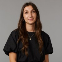 Thrive PR + Communications Employee Kristina Gatsos's profile photo