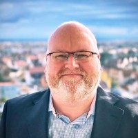 Simon Clarke Email & Phone Number