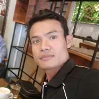 Tire Business Employee Thai Toem's profile photo