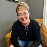 Boyum Barenscheer Employee Leslie Callahan's profile photo