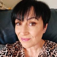 Landmark Employee Jo Kelly's profile photo