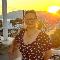 Nicolina Barratt Email