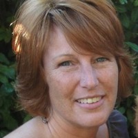 Dienne Kelly Email & Phone Number