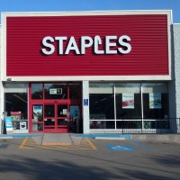 Staples Stores Employee Ross Township's profile photo