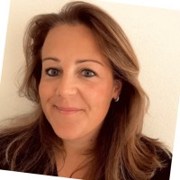 Hanneke Suntjens Email