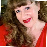 Michelle Toth Email & Phone Number