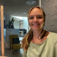 Annika Blunck Email