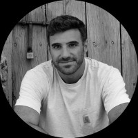 Massimo Dutti Employee Jonathan Valenzuela's profile photo