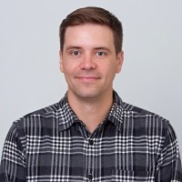 Alex Leiding Email