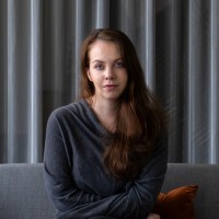 Charlotte Smith Email & Phone Number