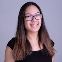 Vivian Hau Email