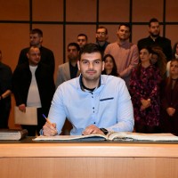 Georgios Kofidis Email