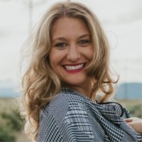 Lyon LLC Employee Chelsea Berg's profile photo