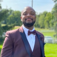 United Wholesale Mortgage Employee Justin Ware's profile photo