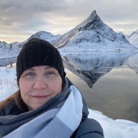 Karin Pellekooren Email