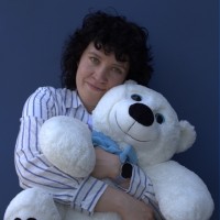 Małgorzata MacKiewicz Email
