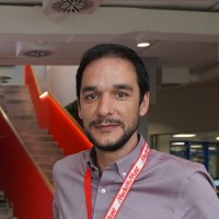 Daniel Monzón Email