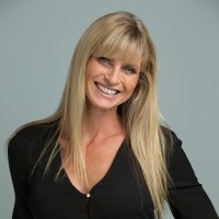 Nikki Warren